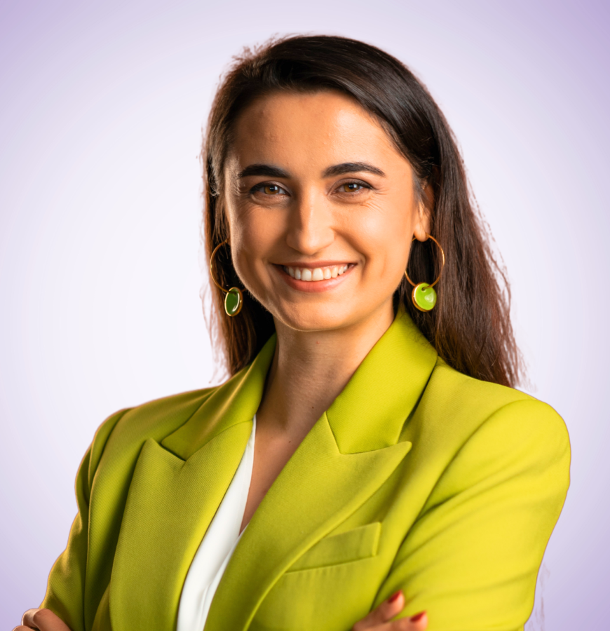 Anna Radulovski-Global